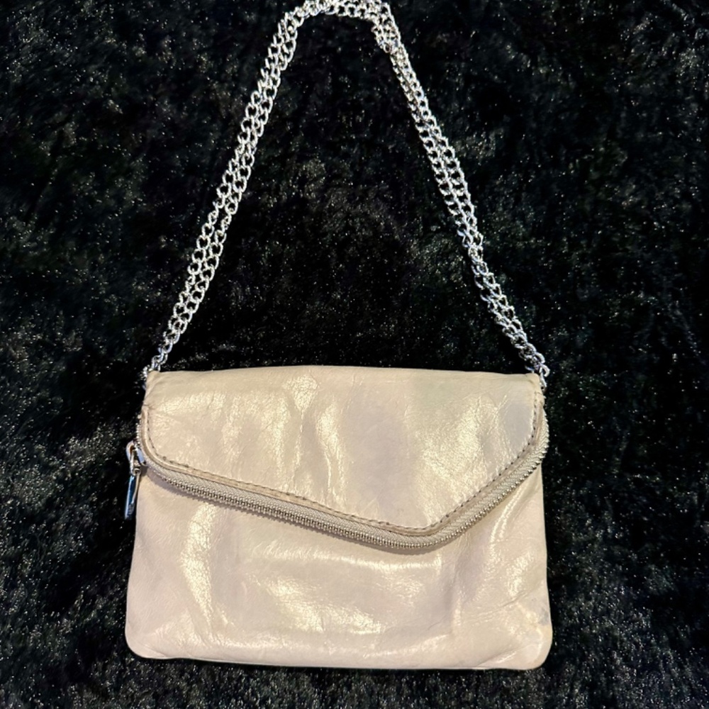 HOBO Multifunctional Purse - Picture 4 of 10